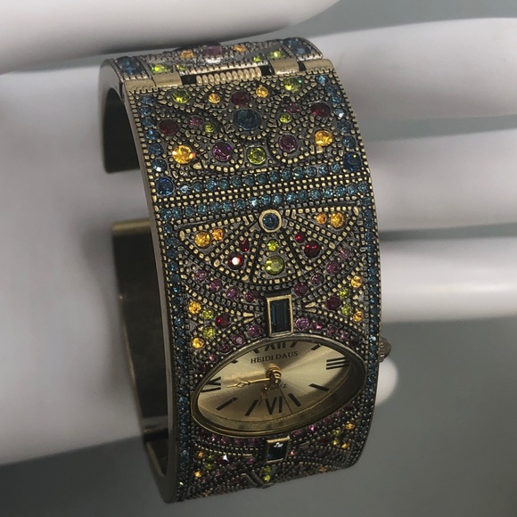 Heidi Daus Vintage/new cuff Swarovski crystals bracelet watch in original box - Picture 6 of 15